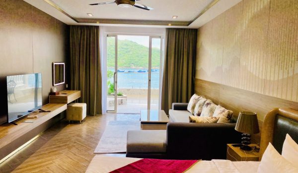 svip-room-for-2-guests-ocean-view-3
